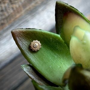 BVLA 6mm Afghan in Yellow Gold with Clear CZ (threadless)